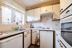 KITCHEN- click for photo gallery